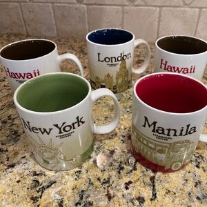 STARBUCKS COLLECTABLE MUG SET (5)